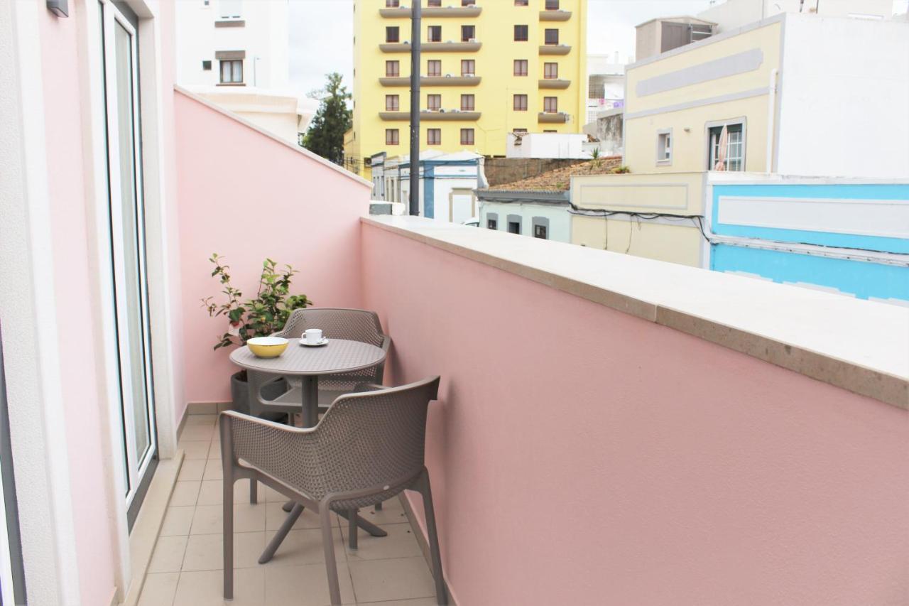 Studio Balcony